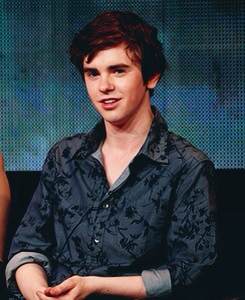 Freddie Highmore