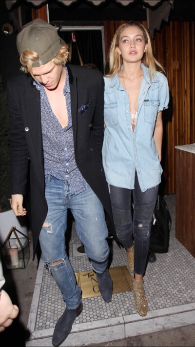 Cody Simpson 与 超模 Gigi