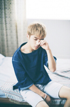 金明洙♡迷倒世界的微笑。