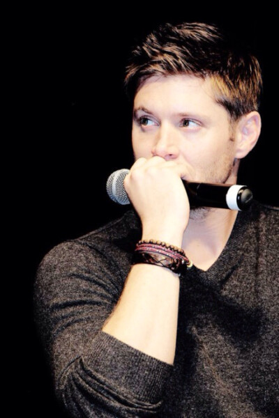 Jensen Ackles,Dean