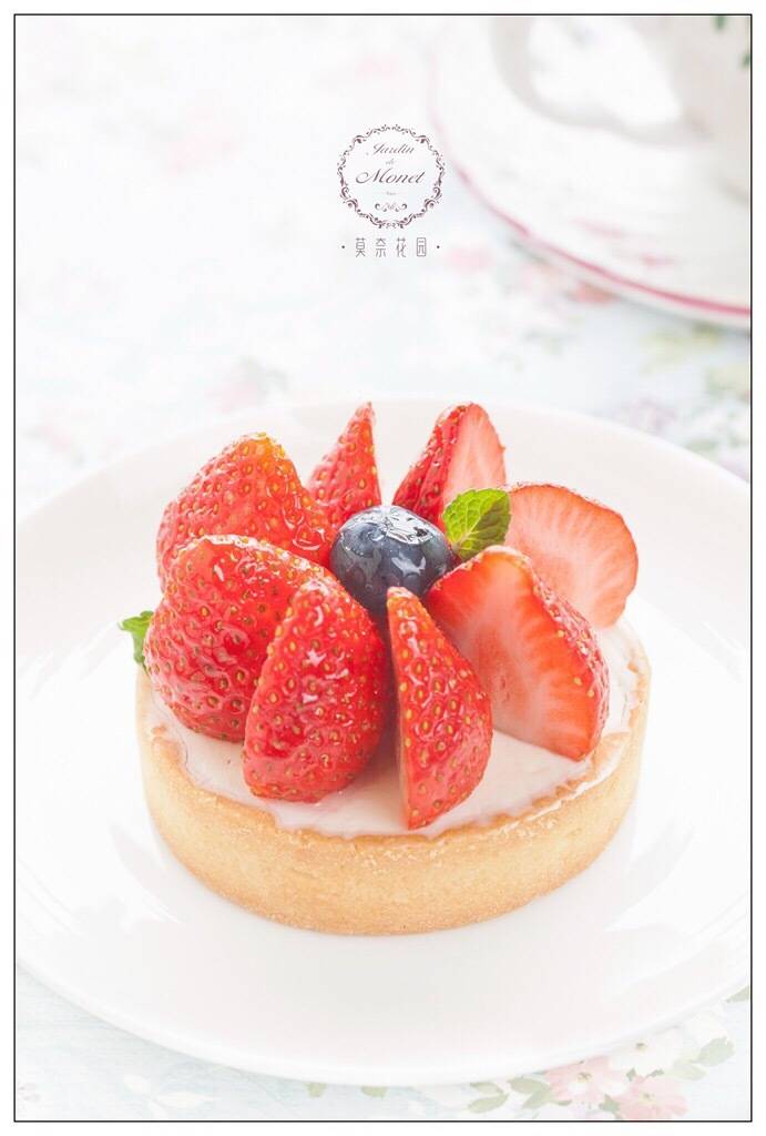 莫奈花园法式甜点，一开业就每天爆满的甜品店！武汉最美的湖边下午茶。