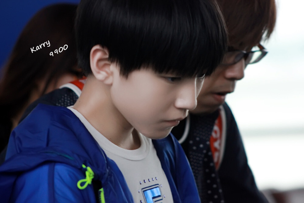 TFBOYS 王俊凯 Karry Wang 140416 北京首都机场 图cr: Karry9900