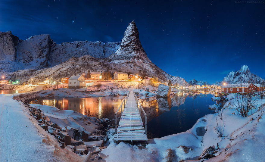 一些旅行者在挪威拍摄的照片，冰川海湾，极光雪山