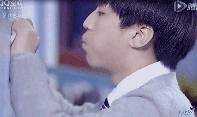 吹纸片练气息从小到大一直如此坚持大概就是如此王俊凯tfboys王俊凯