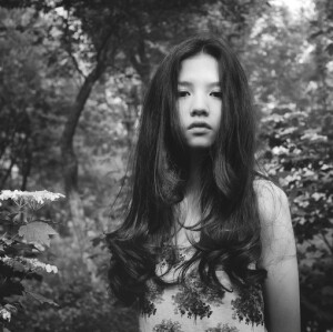 长发，卷发，发型。