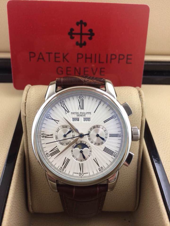 品牌：百达翡丽 PATEKPHlLPPE 机芯：自动机械 功能：万年历六针日月星辰 直径：44mm 材质：316精钢 皮带：皮