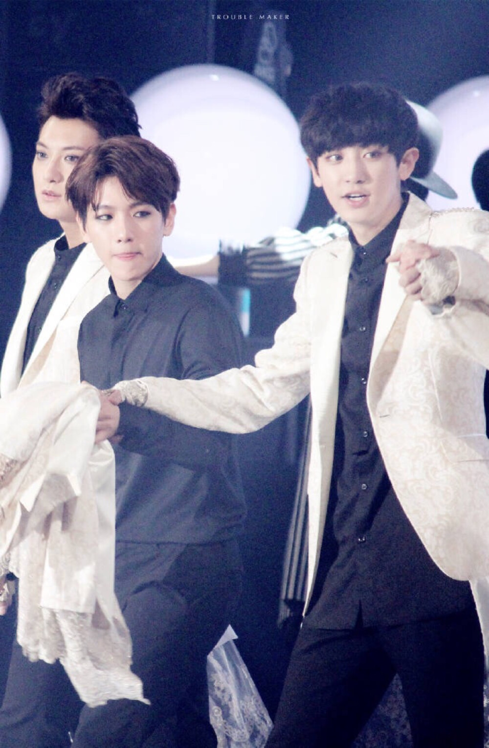 边伯贤朴灿烈黄子韬mama2014颁奖现场exo