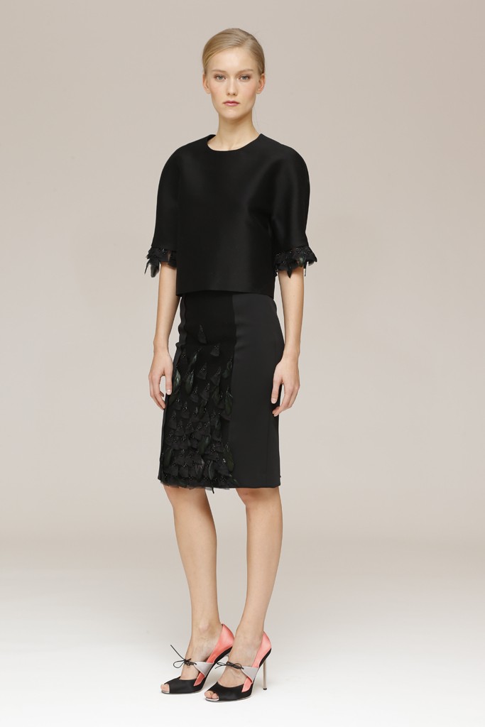 Carolina Herrera Pre-Fall 2015。卡罗琳娜-海莱娜2015早秋时装发布。