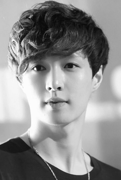 EXO 张艺兴 LAY