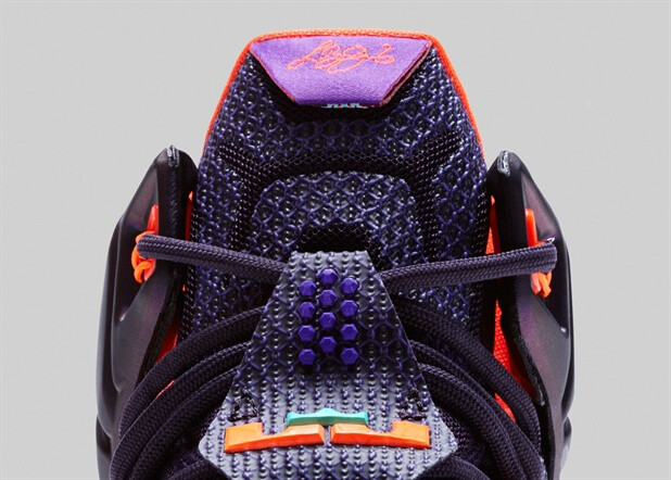 LEBRON 12 INSTINCT配色