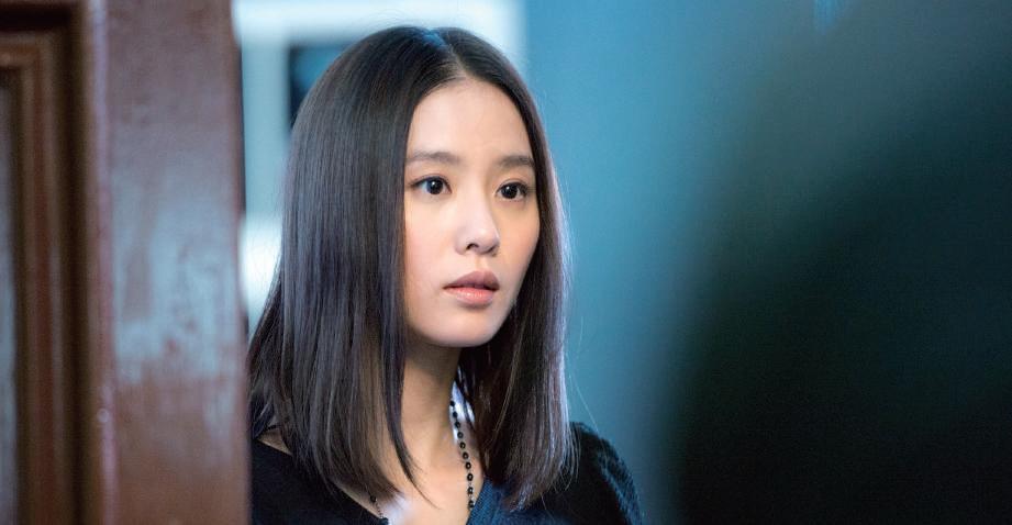 2014《深夜前的五分钟》：刘诗诗（懒人诗的长相一直被说成不惊艳，但我更想说这样一张不惊艳的脸，我也想要...）