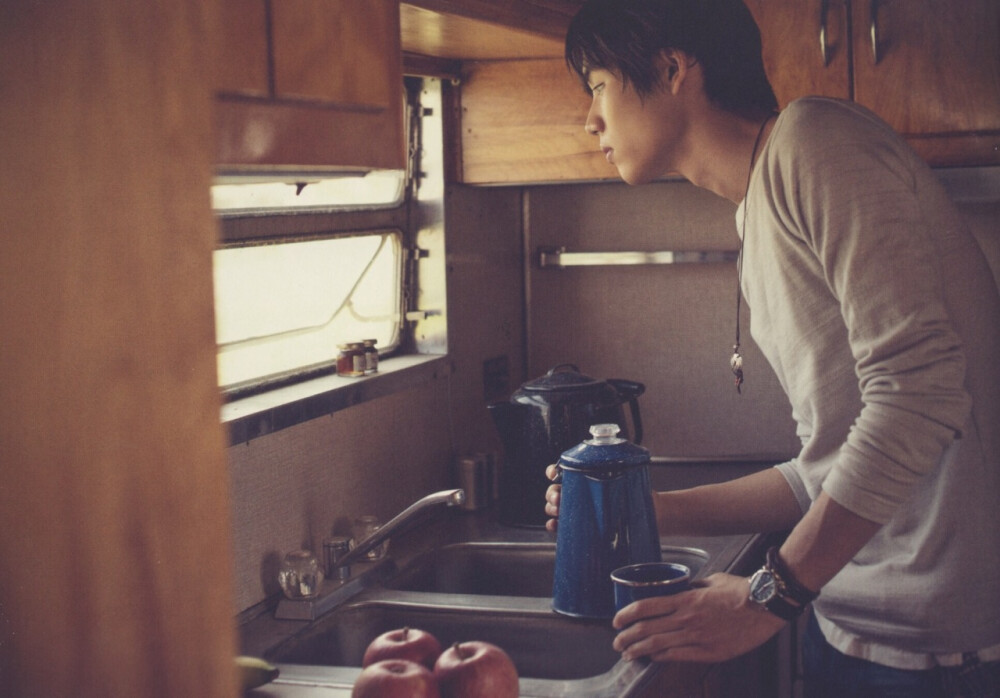 2014 July visual movie magazine +act._Fukushi sota