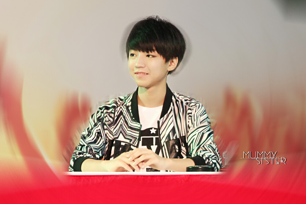 TFBOYS王俊凯 2014.8.9 广州Ani-Joy安捷动漫游戏展。