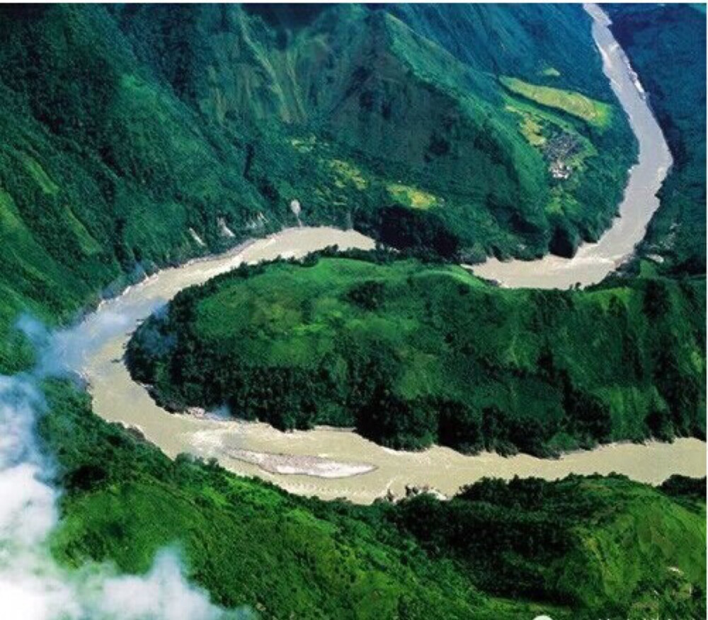 雅鲁藏布大峡谷——地球上最深的峡谷