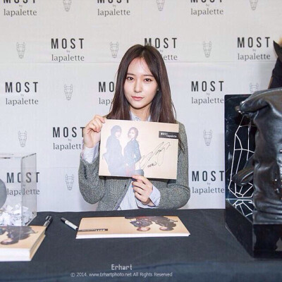 Krystal 141213 Lapalette Fansign Event