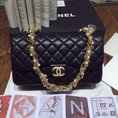 【️Chanel️】限量款柔软细腻其设计亮点在于链子尺寸：25CM