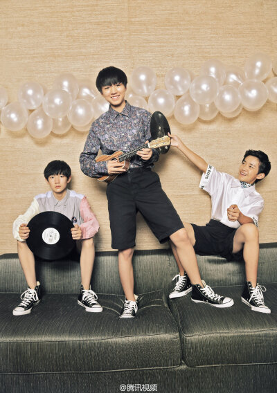 TFBOYS 时尚芭莎