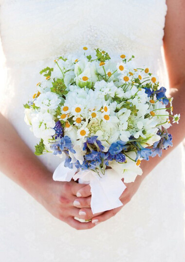 小清新风格的新娘手捧花