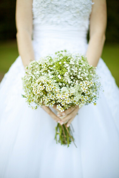小清新风格的新娘手捧花