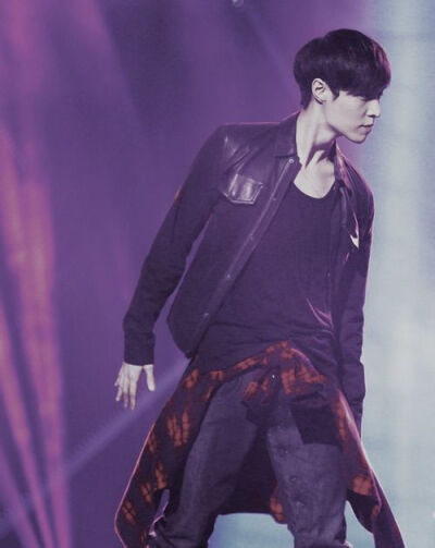 EXO 张艺兴 LAY