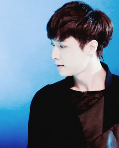 EXO 张艺兴 LAY