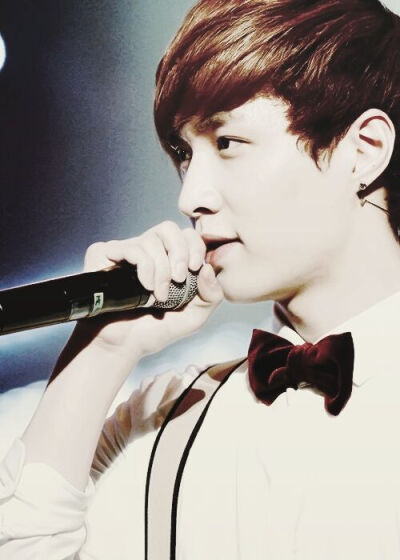 EXO 张艺兴 LAY