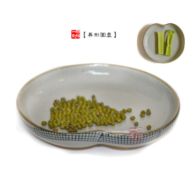 和风蓝条纹古朴格子粗陶餐具荷叶盘 http://item.taobao.com/item.htm?spm=a1z10.5.w4002-7973908498.61.iWTAML&amp;amp;id=35572050846