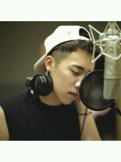 无人像你，多么的上心。by君君