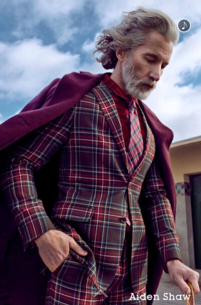 Aiden Shaw