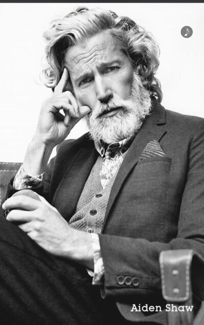 Aiden Shaw