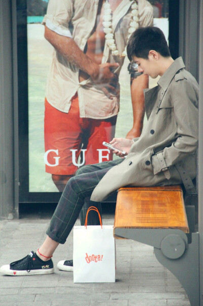 爱死了的小二辉和寒总✨