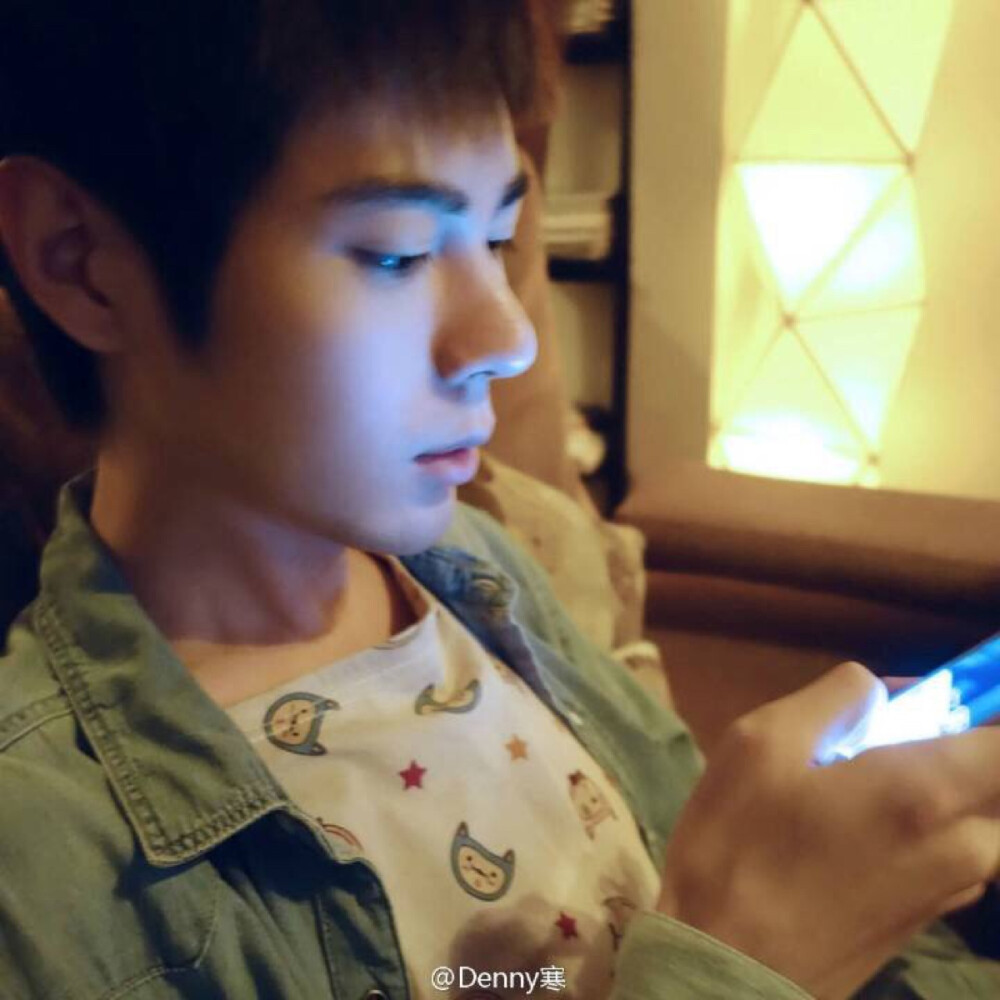 爱死了的小二辉和寒总✨