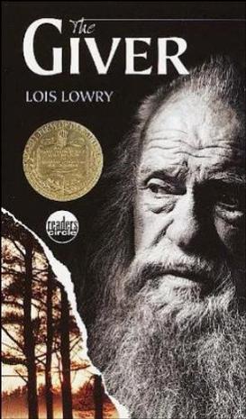 《The Giver》（记忆传授人）Lois Lowry 话说 ，这部也改编成电影了，电影还是我爱的帅哥亚历山大·斯卡斯加德 Alexander Skarsgård 演配角，电影和原著出入还蛮大的。故事蛮短的，读起来很轻松。这次男主是在一个看…