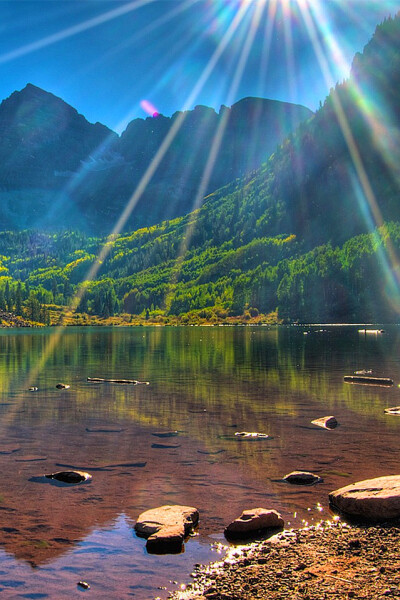 美国科罗拉多州Aspen的Maroon Bells。