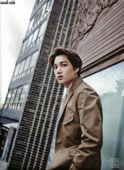 EXO 金钟仁 Kai 《THE CELEBRITY》1月刊杂志扫图