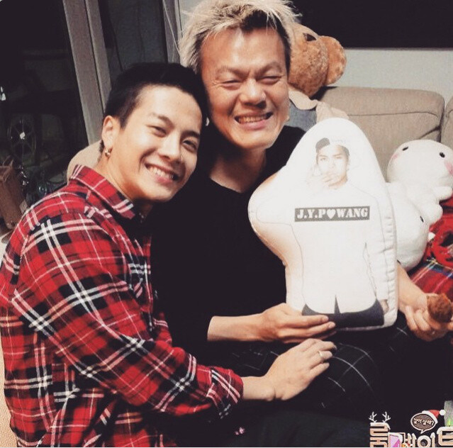 roommate，yo,JYP in the house..