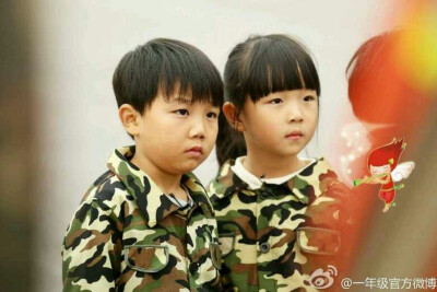 王梓璇盼盼 发箍小公主 懂事负责的小班长