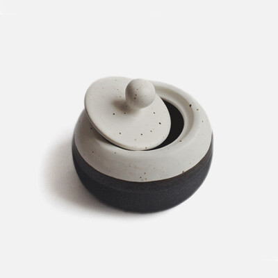 lototo日式墨白粗陶调味罐 创意陶瓷调味瓶蒸蛋盅 盐罐糖罐辣椒罐