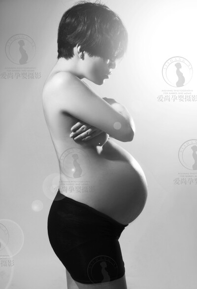 创意孕妇照 广州爱尚孕婴摄影
