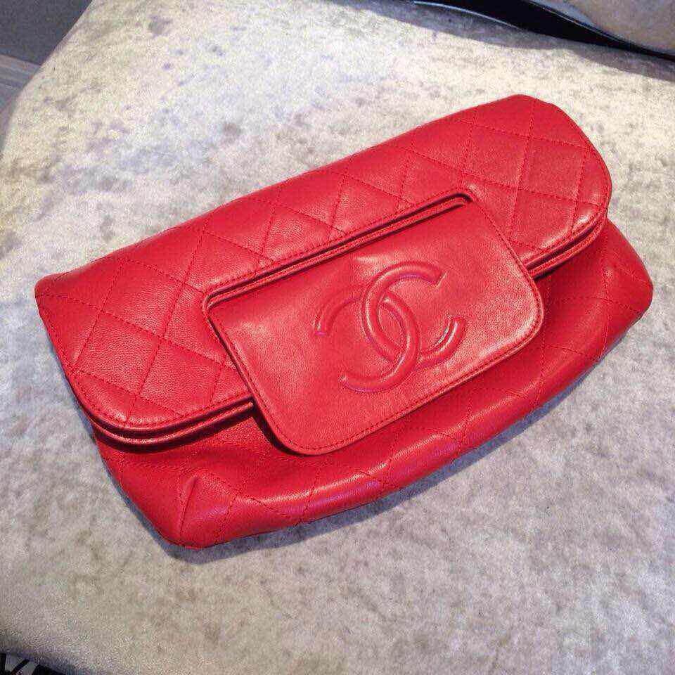 【✈️Chanel✈️】中古Vintage手抓包 小羊皮光泽太好了～这款上身真的很特别很气质的