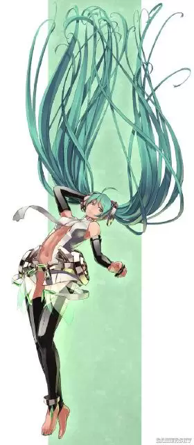 初音未来诞生四周年，官方为MIKU粉丝们放出了一组以初音“裸足”为主题的同人画集，喜欢MIKU的朋友可要赶紧收藏噢！