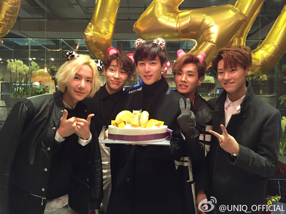 cr：UNIQ_OFFICIAL 20141211周艺轩庆生聚会