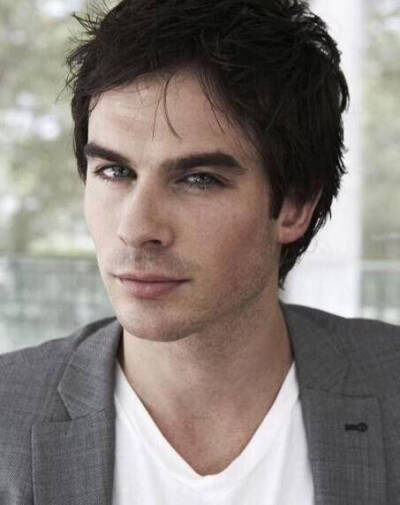 《吸血鬼日记》帥氣王子 Damon Salvatore ！