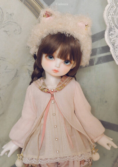 bjd doll