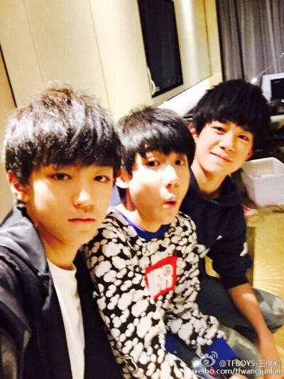 tfboys 王俊凯 王源 易烊千玺