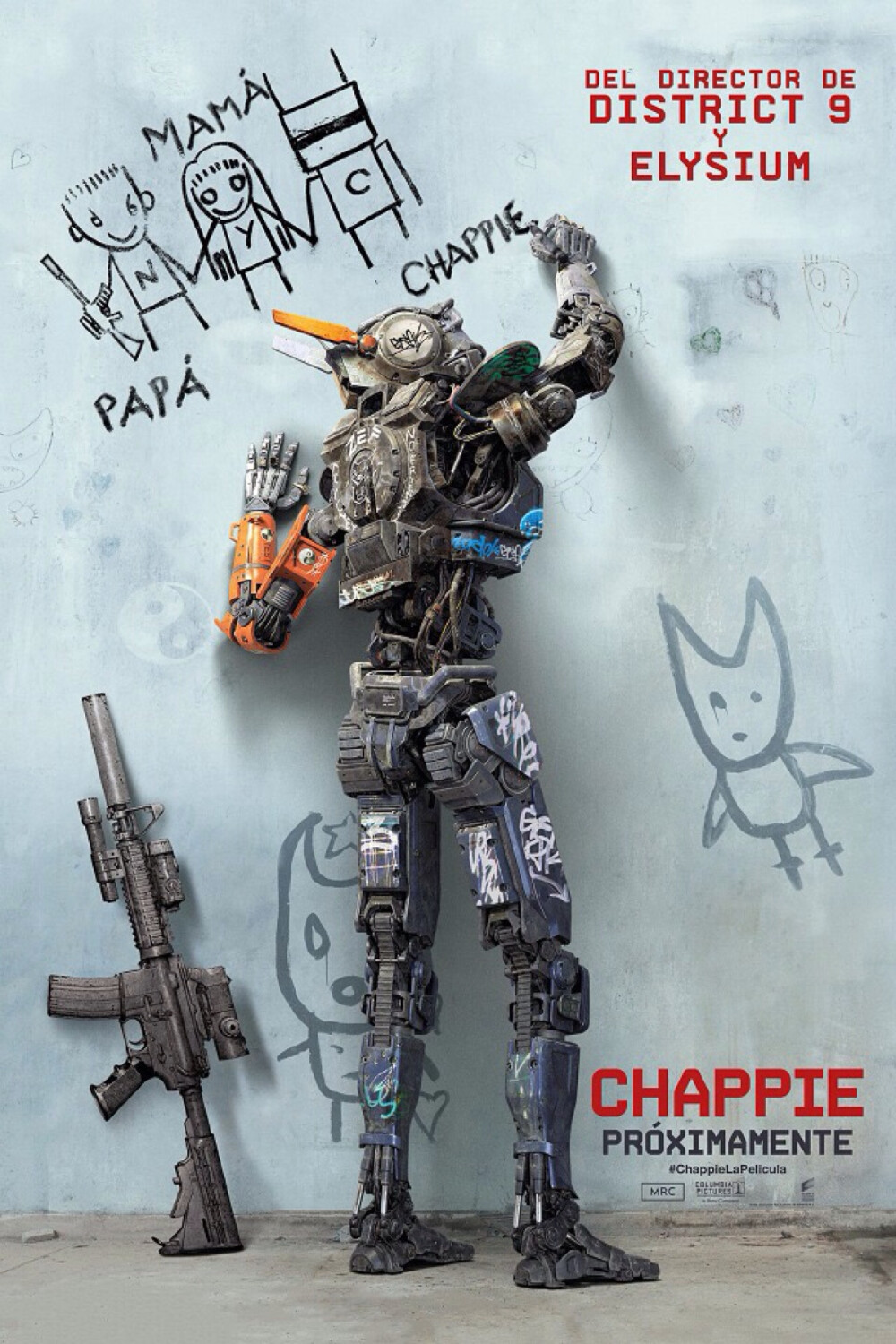 Chappie 《超能查派》电影海报 - 该片是一部喜剧片，仍然由布隆坎普的爱将沙托·科普雷（Sharlto Copley）主演。 《Chappie》根据布隆坎普2004年的短片《Tetra Vaal》启发创作，编剧和导演都是他。 - 影片故事主要讲述未来的南非用上了人工智能机器人来负责巡逻和执法，但两名当地的黑帮分子偷走了一个这样的机器人巡警，想改造它来做坏事。