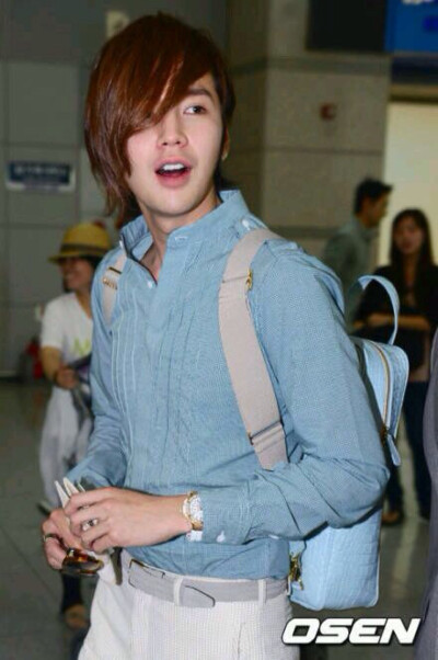 张根硕xi～by君君