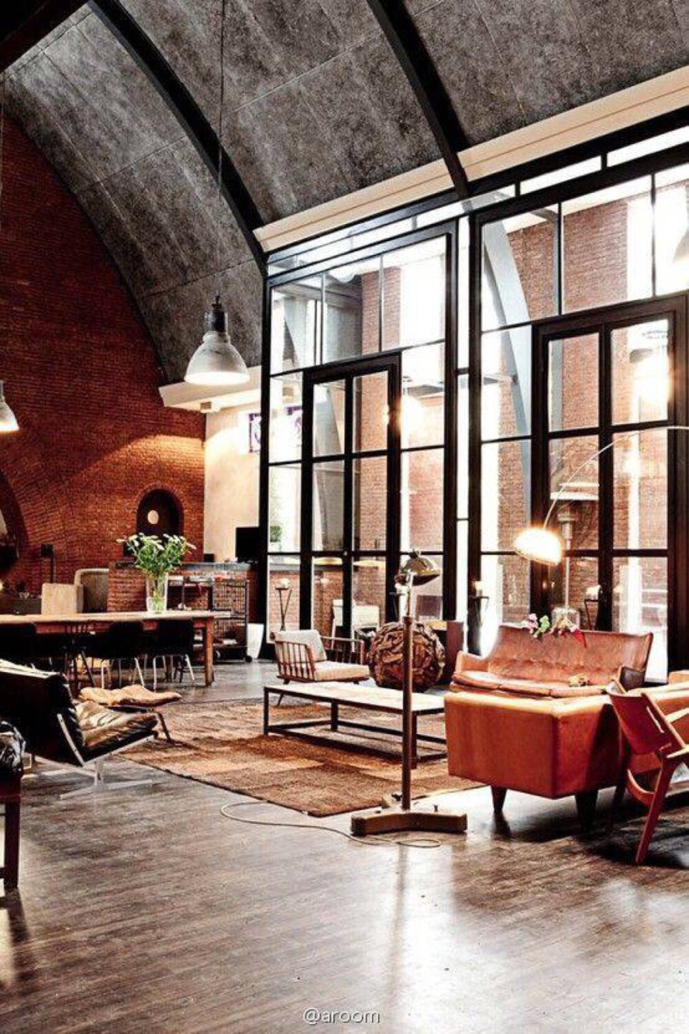 LOFT