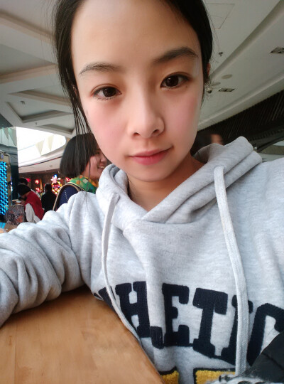 喝多了？脸那么红