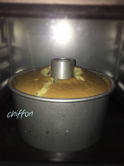 橙香蔓越莓干戚风